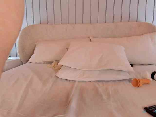 MaiaCollins MaiaCollins