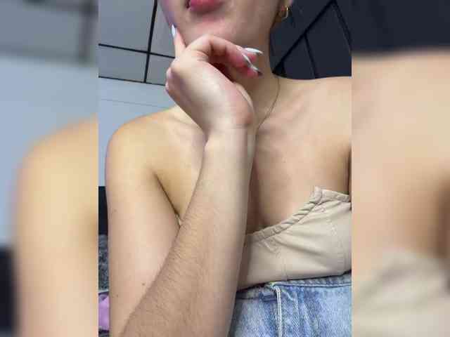 MaiaCollins MaiaCollins