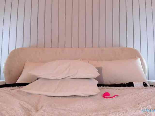 MaiaCollins MaiaCollins