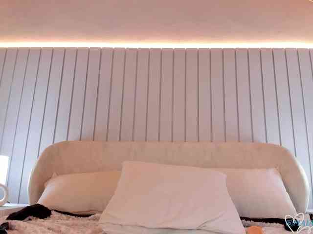 MaiaCollins MaiaCollins