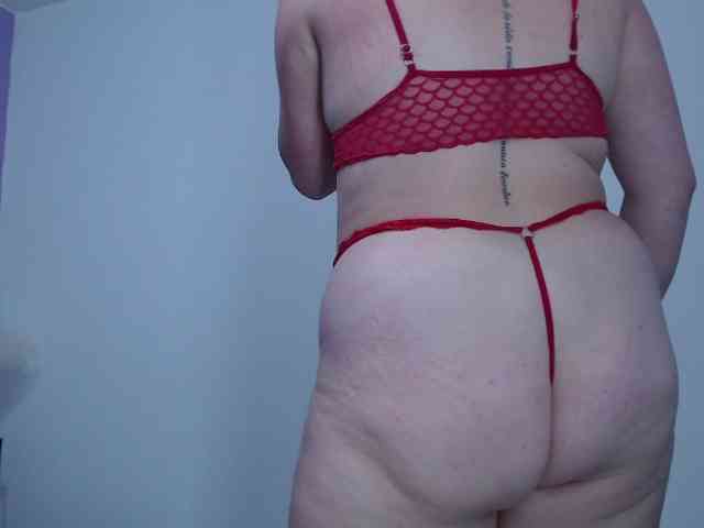 Pamelamk webcam