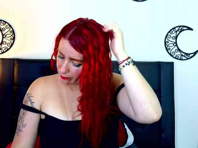 Pamelamk webcam