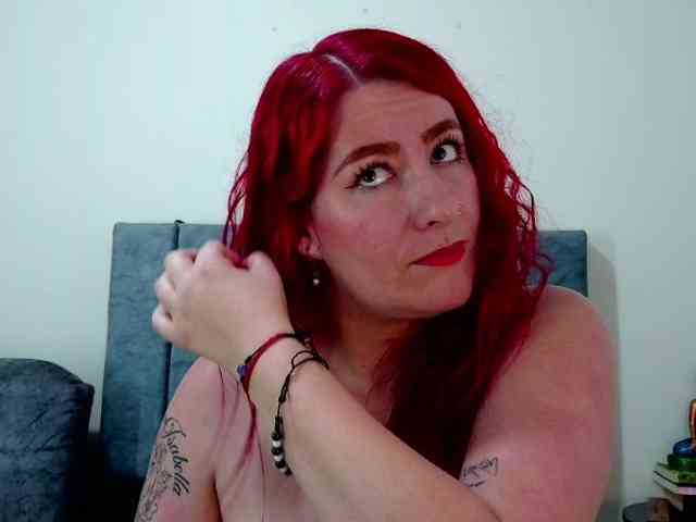 Pamelamk webcam