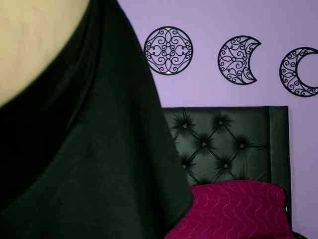 Pamelamk webcam