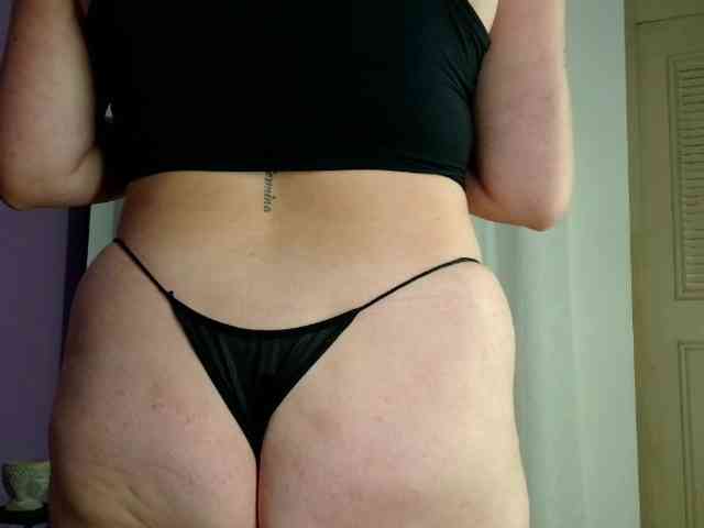 Pamelamk webcam