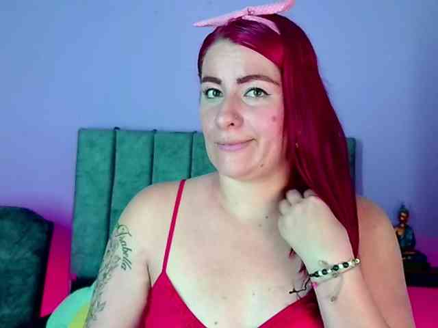 Pamelamk webcam