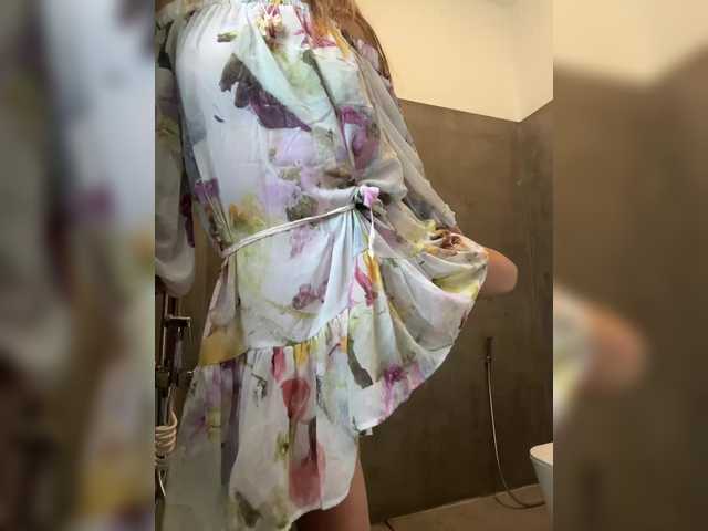 KinaMoonLove's BongaCams show and profile