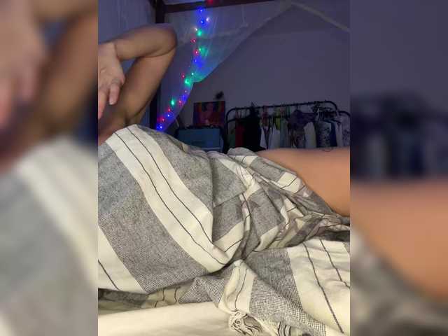 KinaMoonLove's BongaCams show and profile