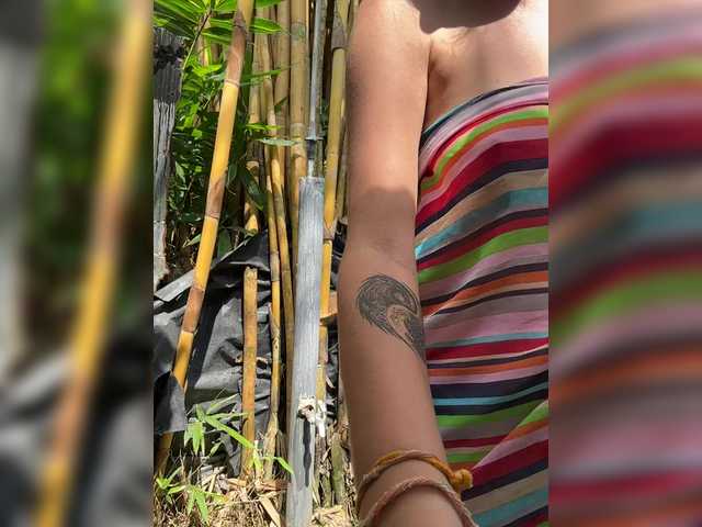 KinaMoonLove's BongaCams show and profile