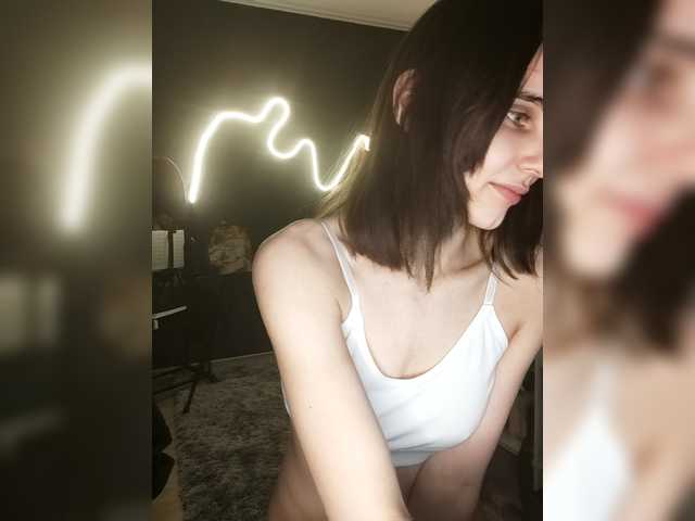 Myotoxis's BongaCams show and profile