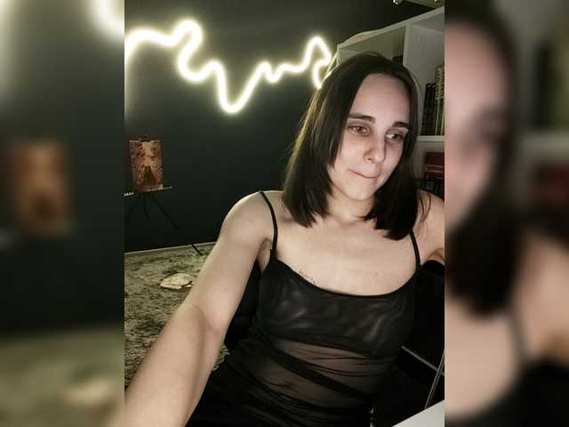 Myotoxis's BongaCams show and profile