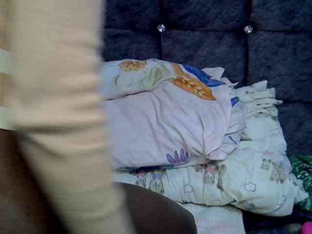 SweetBellan webcam