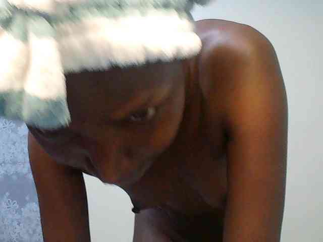 SweetBellan webcam
