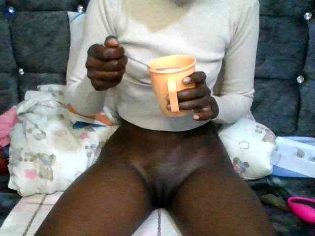 SweetBellan webcam