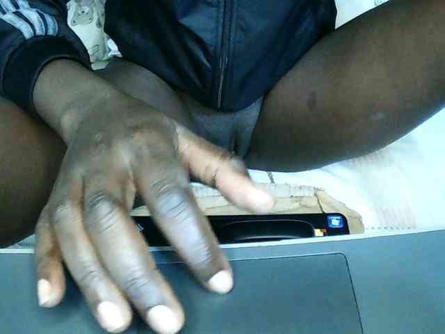 SweetBellan webcam