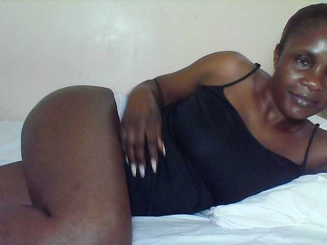 Discover CuteTina from BongaCams