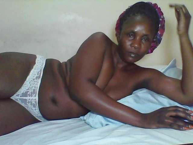 CuteTina webcam bongacams model stream image