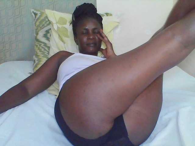 CuteTina webcam bongacams model stream image