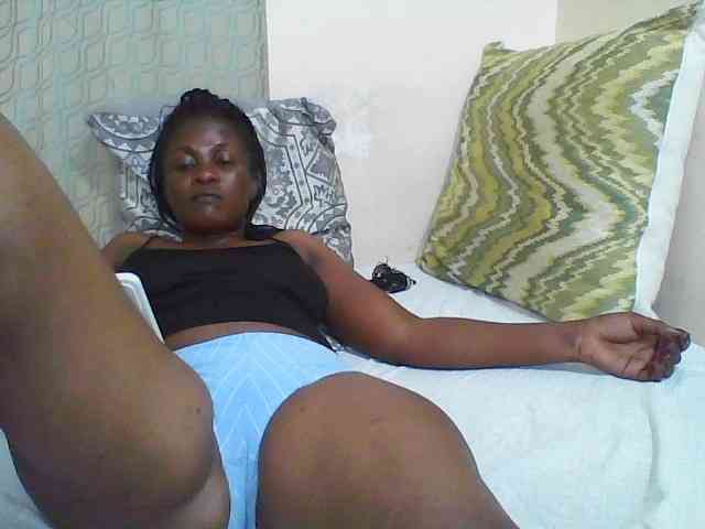 CuteTina Live Webcam on BongaCams