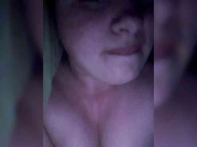 Anasteysha2103 webcam