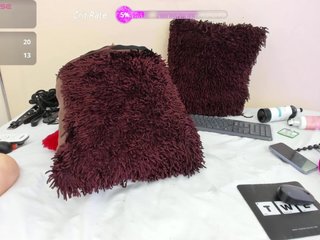 NAHOMII-BROWN Porn Show