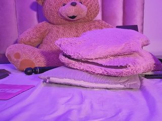 NAHOMII-BROWN Porn Show