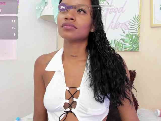 NAHOMII-BROWN webcam