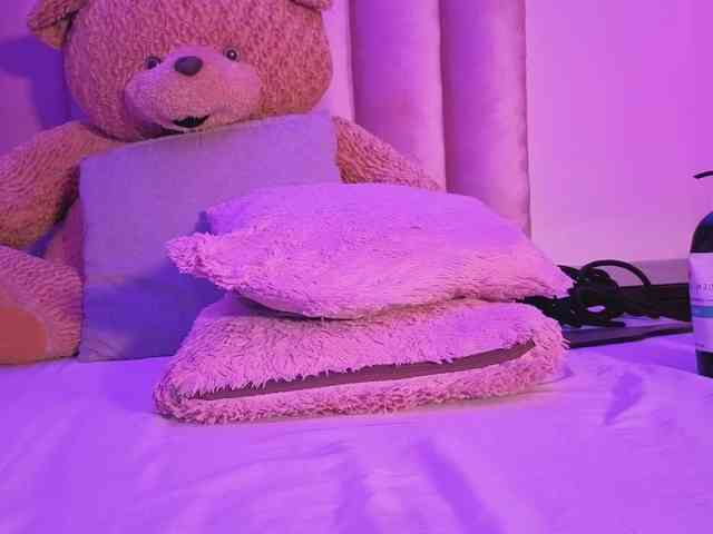 NAHOMII-BROWN NAHOMII-BROWN