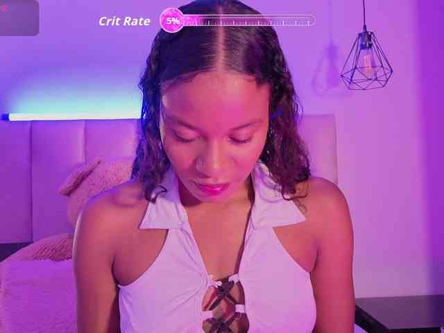 NAHOMII-BROWN webcam