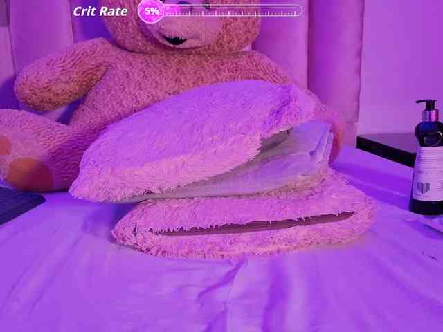 NAHOMII-BROWN webcam