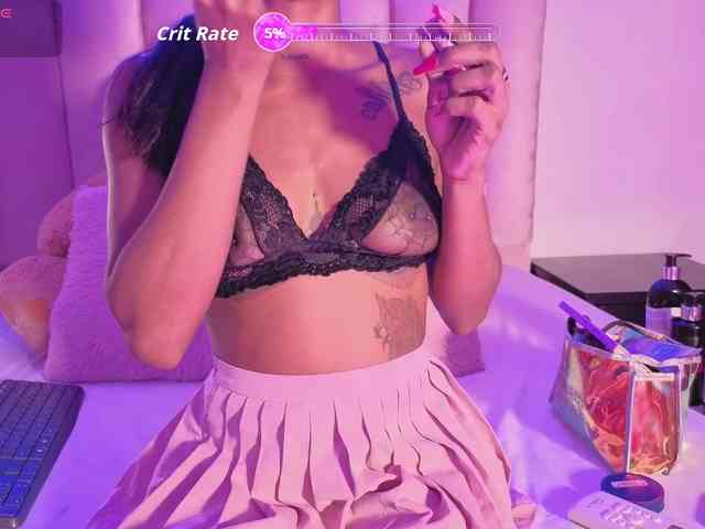 NAHOMII-BROWN webcam