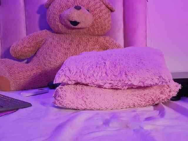 NAHOMII-BROWN NAHOMII-BROWN