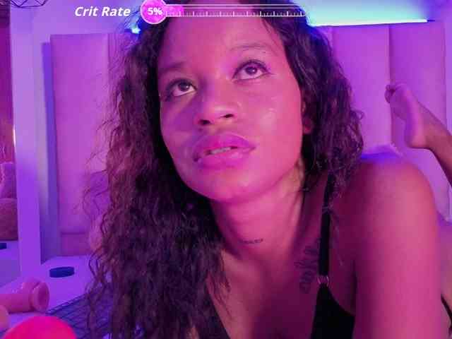 NAHOMII-BROWN webcam