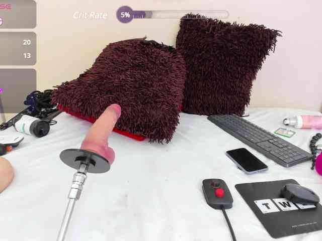 NAHOMII-BROWN webcam
