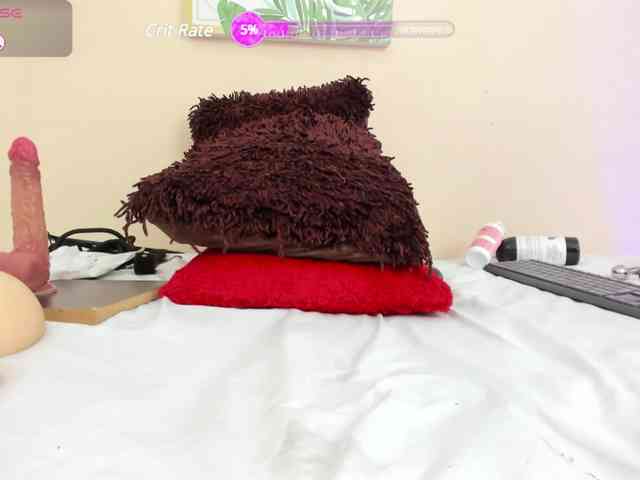 NAHOMII-BROWN webcam