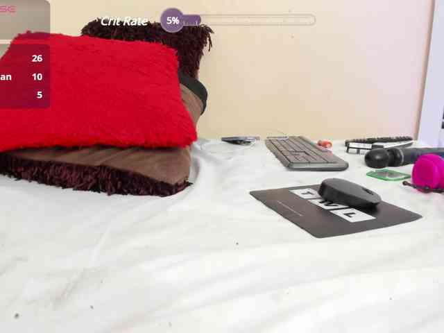 NAHOMII-BROWN webcam