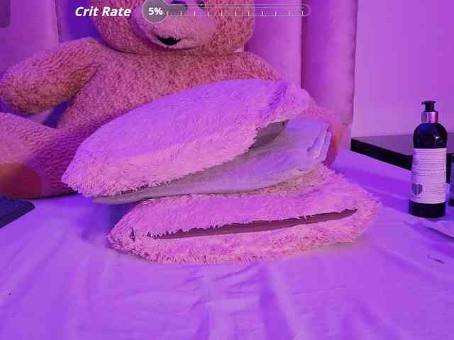 NAHOMII-BROWN webcam