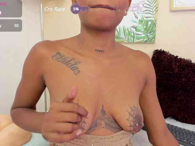 NAHOMII-BROWN webcam