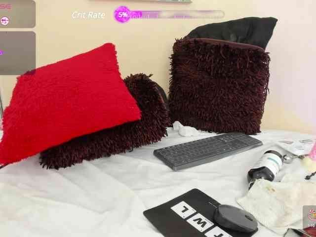 NAHOMII-BROWN webcam