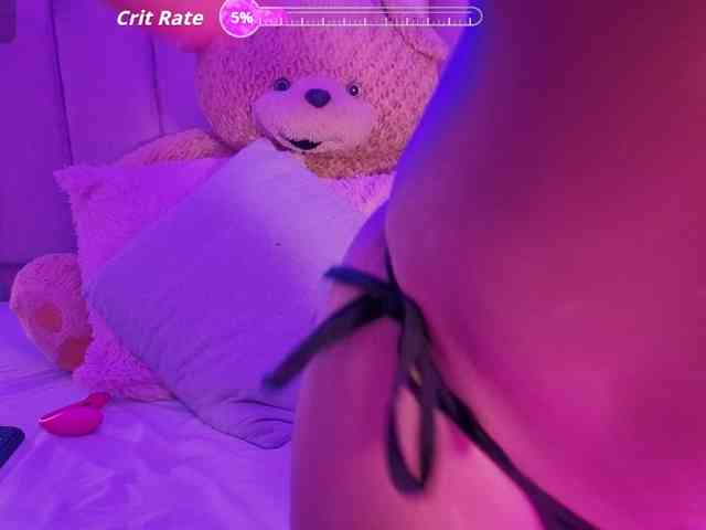 NAHOMII-BROWN webcam