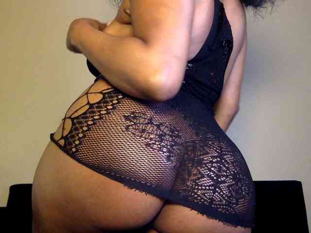 Sweets69 webcam