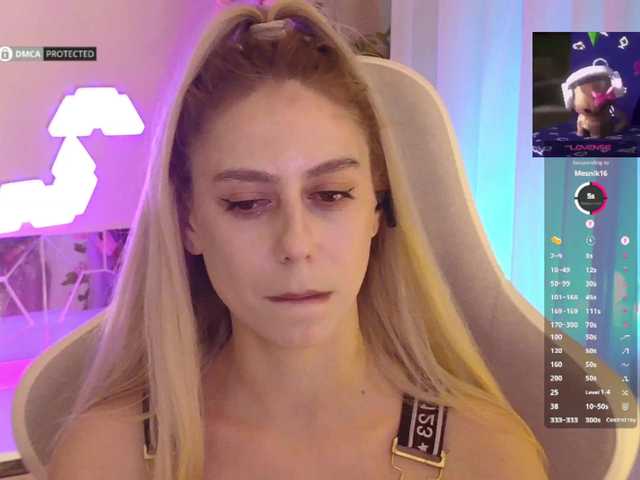 -Light-Fury-'s BongaCams show and profile