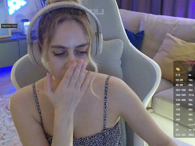 -Light-Fury-'s BongaCams show and profile