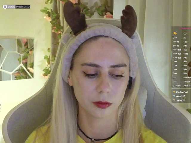 -Light-Fury- live cam