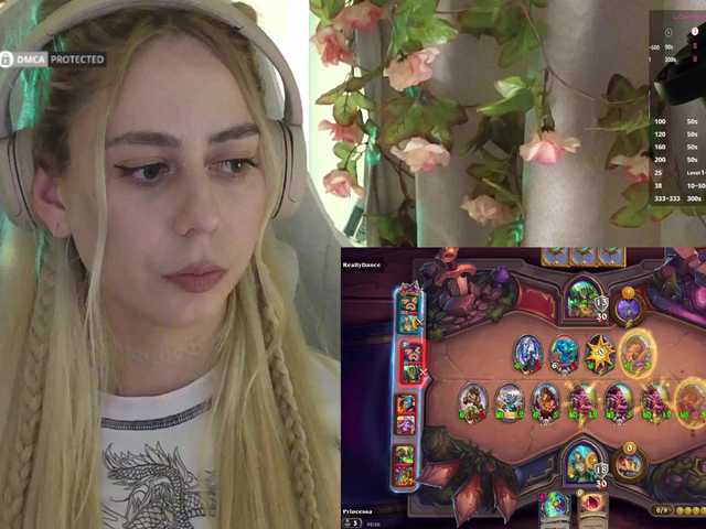 -Light-Fury-'s BongaCams show and profile