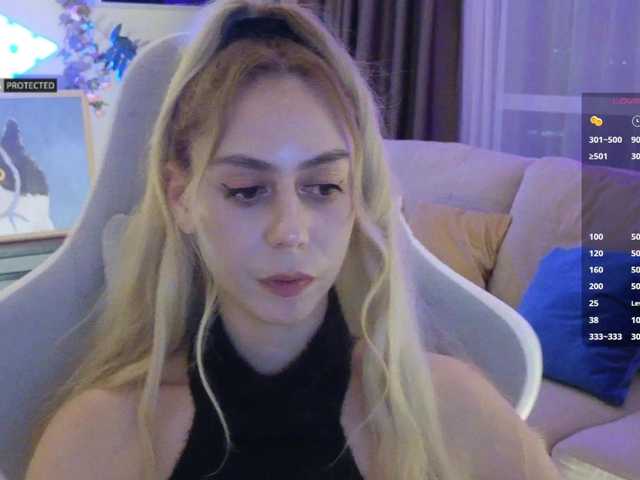 -Light-Fury-'s BongaCams show and profile