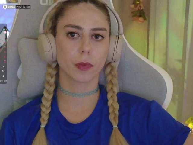 ballerina_capuchina webcam