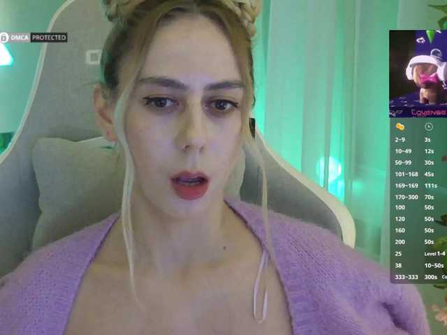 -Light-Fury-'s BongaCams show and profile