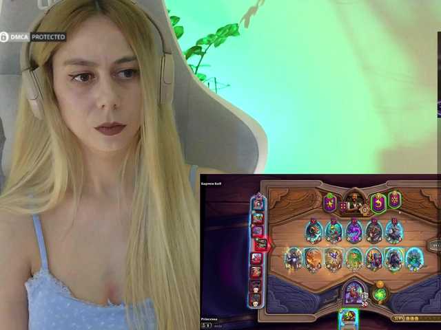 -Light-Fury-'s BongaCams show and profile