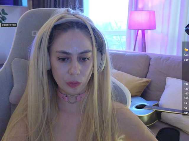 -Light-Fury-'s BongaCams profile